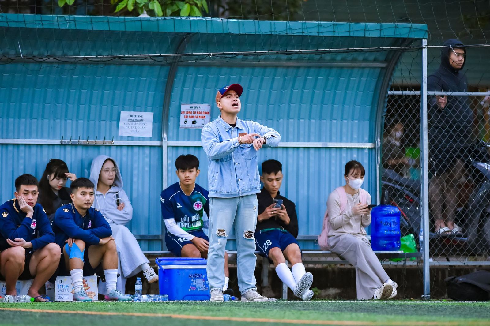Seven Questions to Ask When Choosing a Football Academy for Your Child